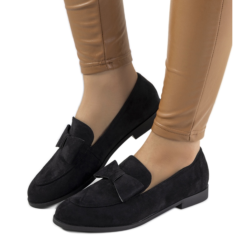 Crne ženske cipele iz Aloisa crno