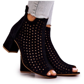 Kožne ažurne čizme Maciejka 05420-43 Crne crna