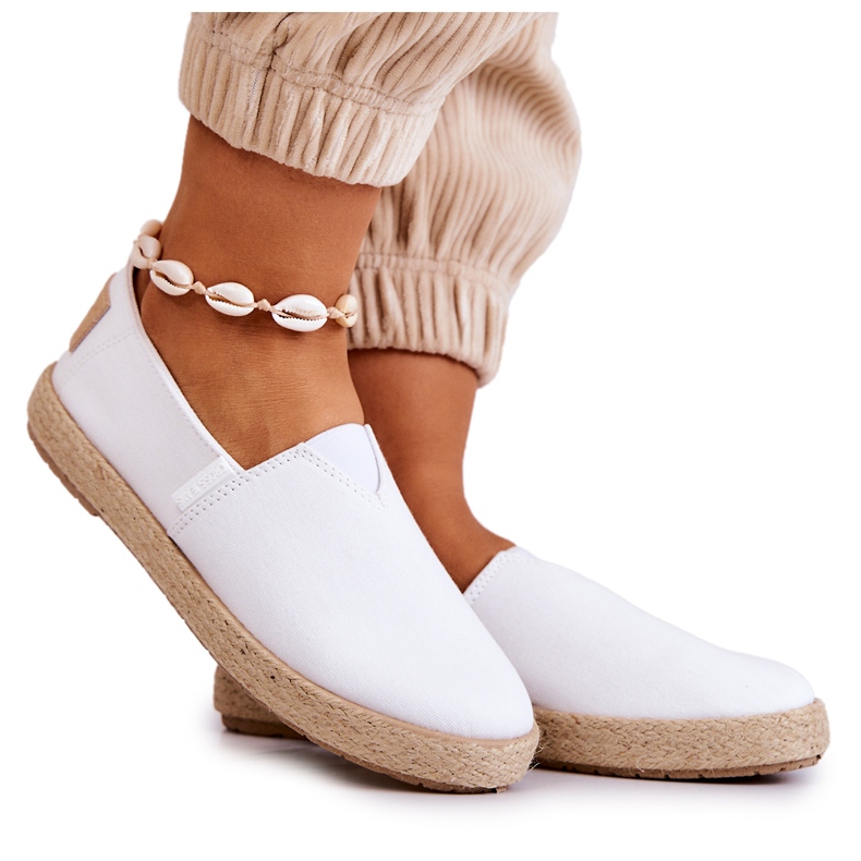 Big Star Modne ženske espadrile križne traperice JJ2R4001C Bijele bijela