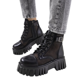 Crne čizme s ažurnim potts gornjim dijelom crna