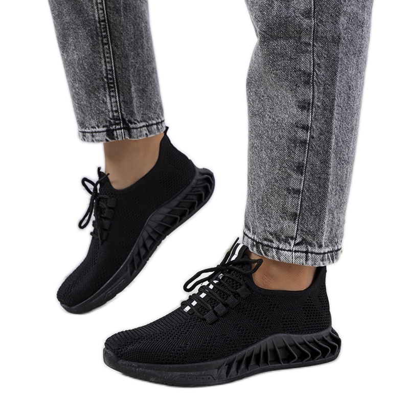 Witting crne tenisice crno