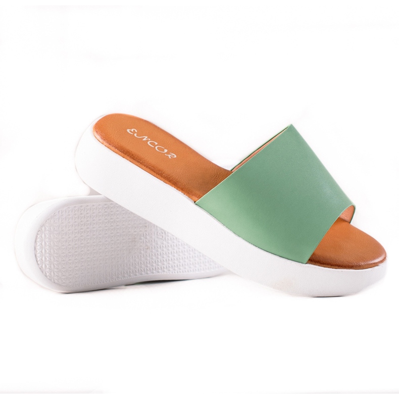 Encor Zelene japanke na platformi zelena