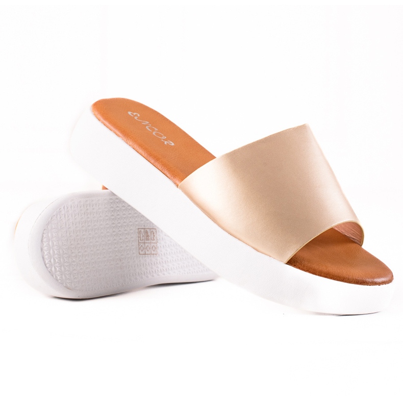 Encor Zlatne papuče na platformi zlatna