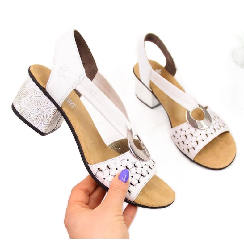 Kožne sandale s gumom Rieker W RKR433 bijele bijela