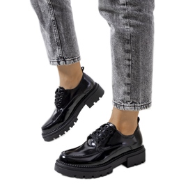 Crne cipele na traktorskom potplatu marke Markus crna