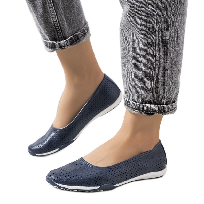 Simge tamnoplave kožne balerinke plava