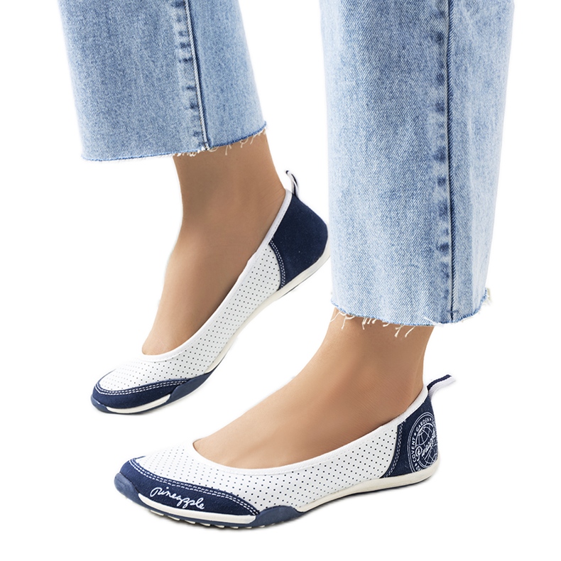 Wascana bijele ažurne kožne balerinke bijela mornarsko plava