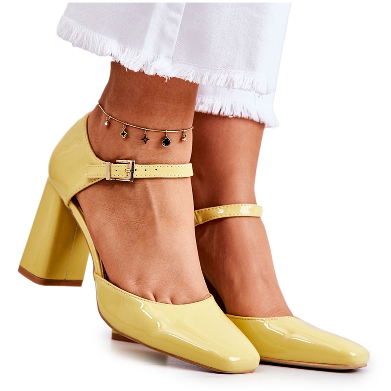 PG1 Modne lakirane pumpice na žutom maoris baru žuta boja