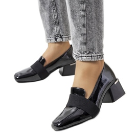 Crne lakirane cipele na Tammy post crna