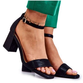 Vinceza Modne ženske sandale na petu crne Lucida crna