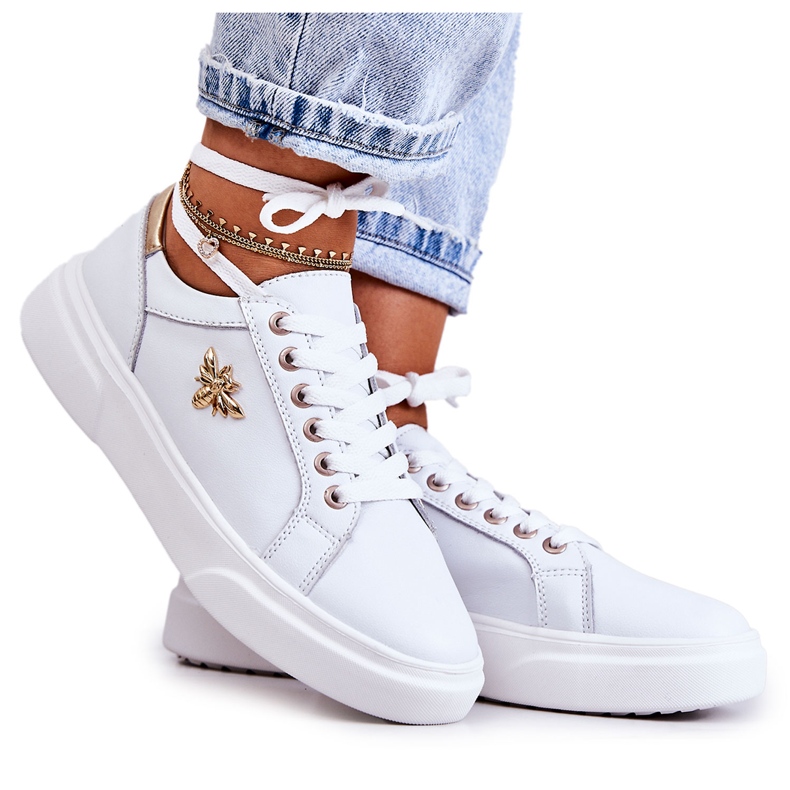 Vinceza Kožne sportske cipele s bijelim ukrasom Calerie bijela zlatna