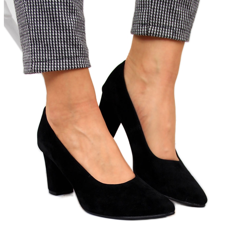 Pumpe na post crni Monique antilop crno