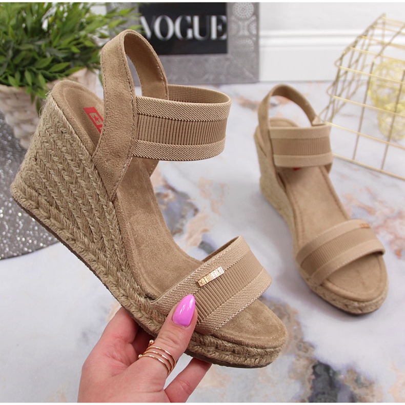 Sandale espadrile na bež klin Big Star JJ274978