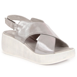 Ženske kožne sandale na srebrni klin Dolce Pietro srebro