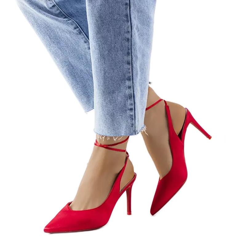 Crvene štikle s uvezom Anneli crvena