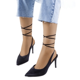 Crne štikle s uvezom Anneli crna