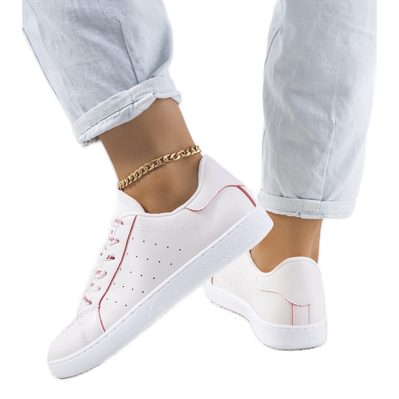 Koho crveno-bijele sportske cipele bijela