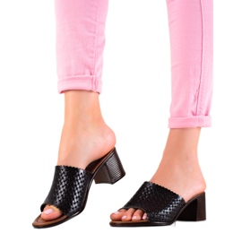 W. Potocki Kožne papuče na petu Potocki crna