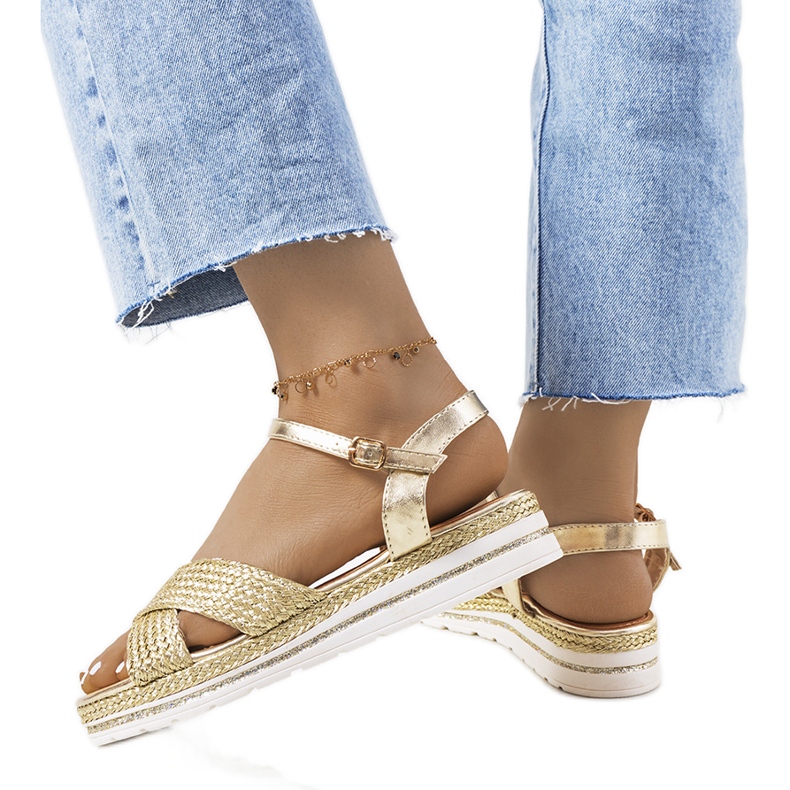 Ženske zlatne sandale Chirnside zlatna