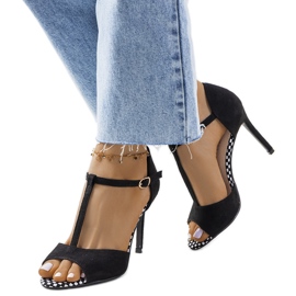 Crne sandale na Munger petu crna