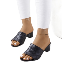 Crne tkane papuče na stupu Verdun crna