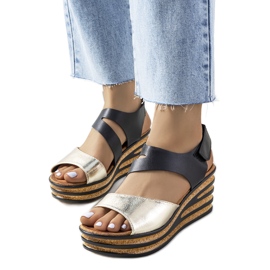 Zlatne espadrile na Burley klinovima zlatni