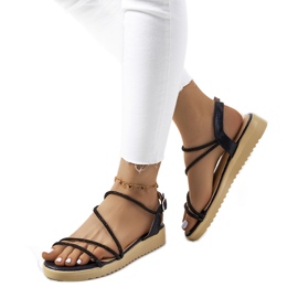 Kul. Ženske crne sandale crno