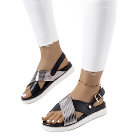 Crne sandale s metalik umetkom od mirte crno srebro