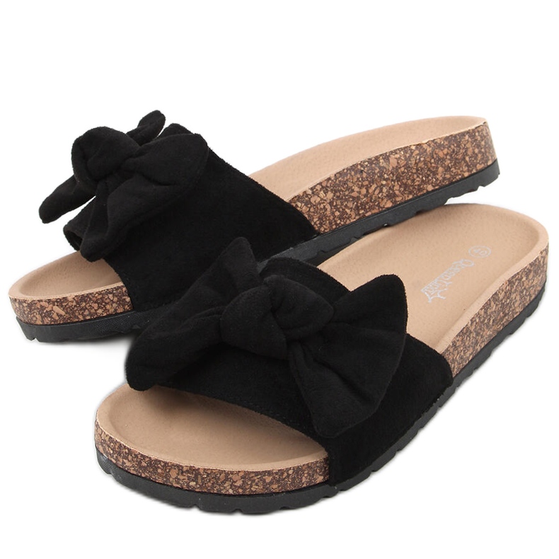 Kiara tobogani od crnog pluta