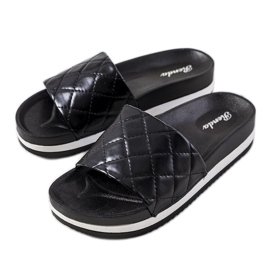 Crne prošivene Hassell papuče crna