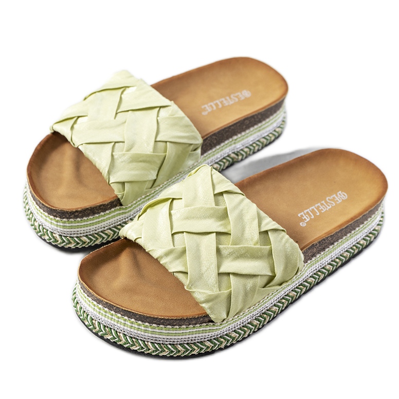 Zelene japanke na potplatu od plute Vadna zelena