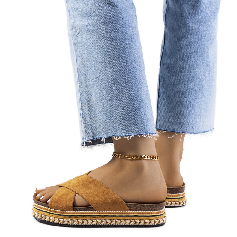 Smeđe papuče na Muncho platformi smeđa