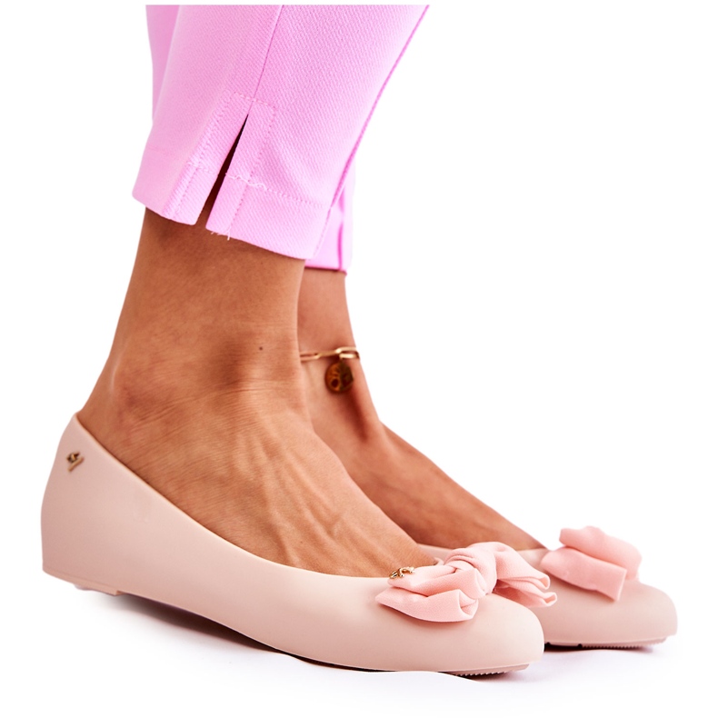 PH1 Ženska gumena balerina mašna Nude Fergie bež