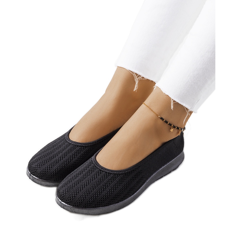 Meeri crne tenisice crno