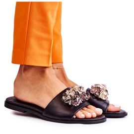 Kožne ženske papuče s ukrasom Nicole 2726 crne crna