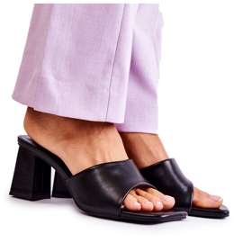 PG1 Kožne klasične papuče na petu crne Talena crna