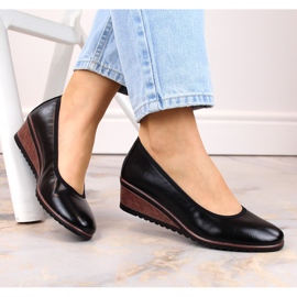 Vinceza crne crne pumpice na klin crna