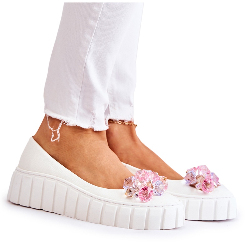 PA2 Kožne balerinke na platformi sa šarenim bijelim Ladette ukrasom bijela