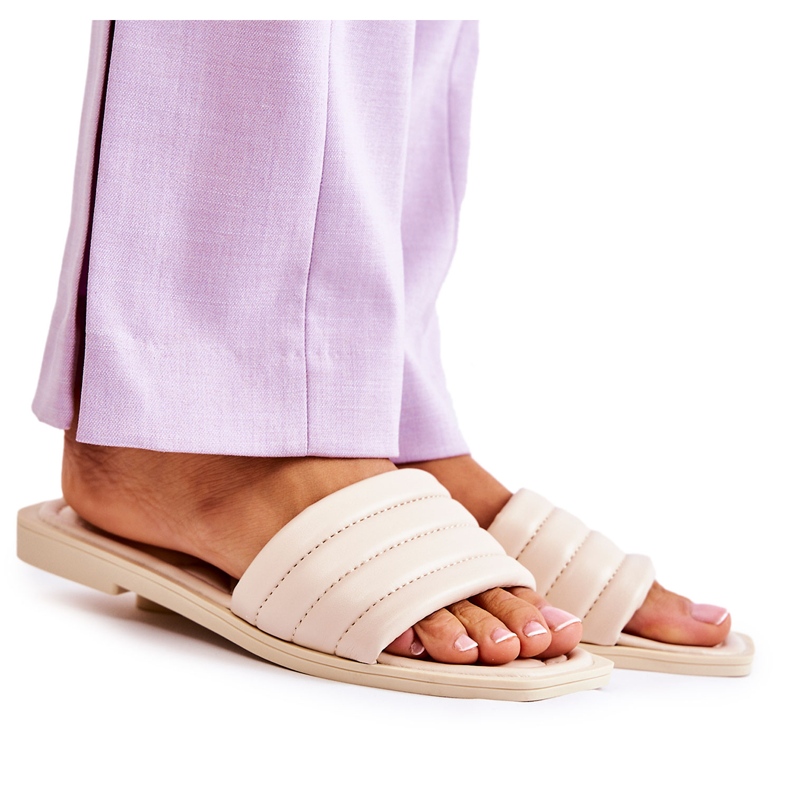 PG1 Ženske kožne papuče s prošivom bež Raula