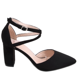 Pumpe na postu Lizzie Black crna