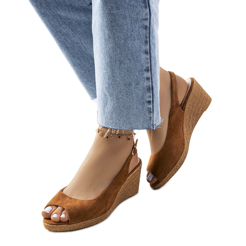 Smeđe espadrile na štiklama Alpat smeđa