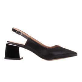 Marco Shoes Sandale od antilopa sa sjajnim uzorkom crna