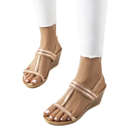 Zlatne Belma sandale na klin ružičasta zlatni