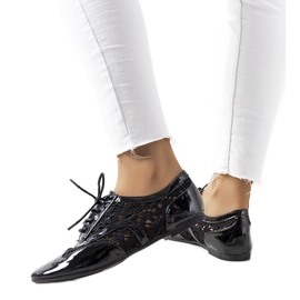 Crne lakirane cipele Brett crna