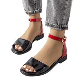 Crno-crvene lakirane sandale iz Besselsena crna crvena