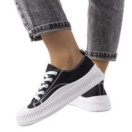 Crne tenisice na platformi Chovka crna