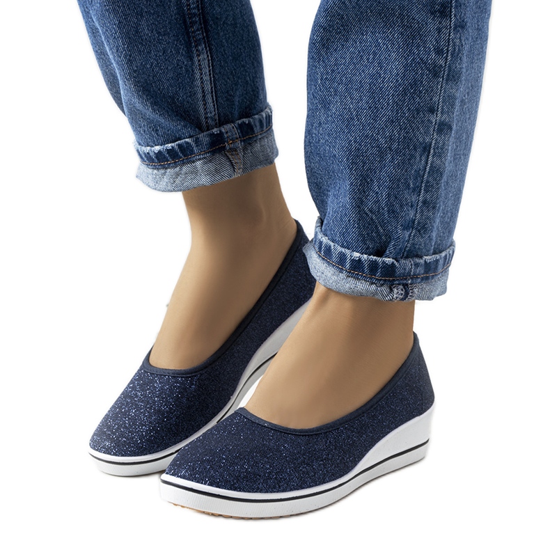 Mornarskoplave tenisice na klin Friis plava