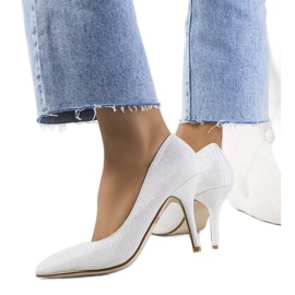 Sjajne bijele Macerra štikle bijela