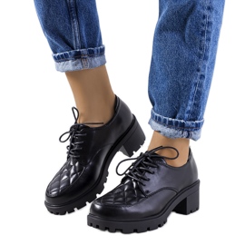 Crne cipele s visokom petom iz Landra crna