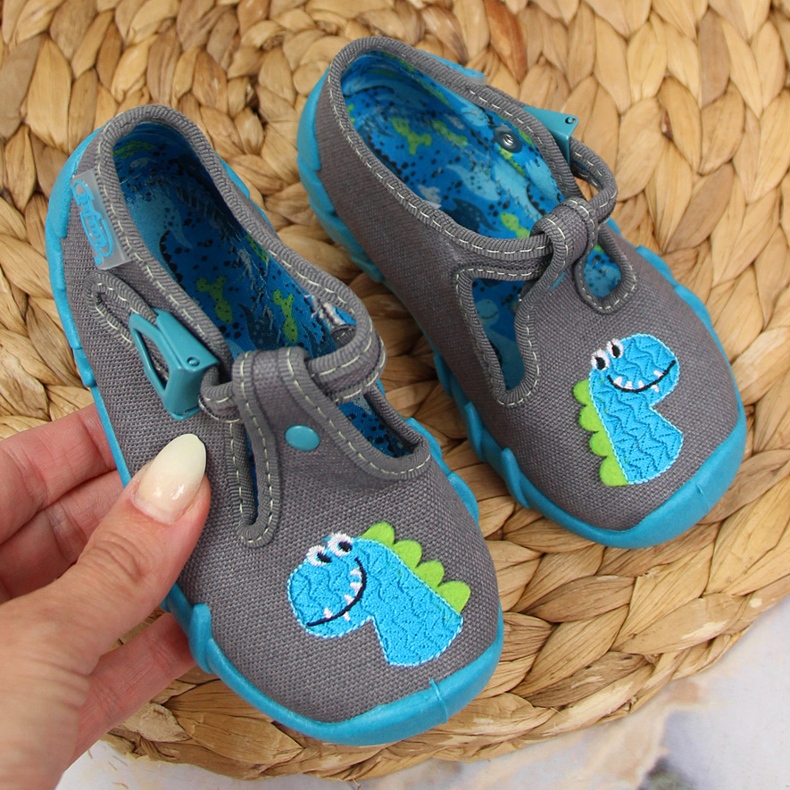 Papuče za dječake s kopčom sa sivim Befado dinosaurusom siva